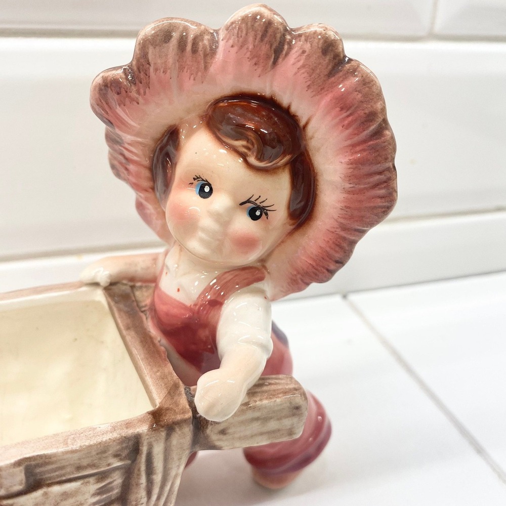 Vintage Ceramic Girl Pushing Wheelbarrow Planter Pink Sun Hat Kitsch Decor - Picture 7 of 10